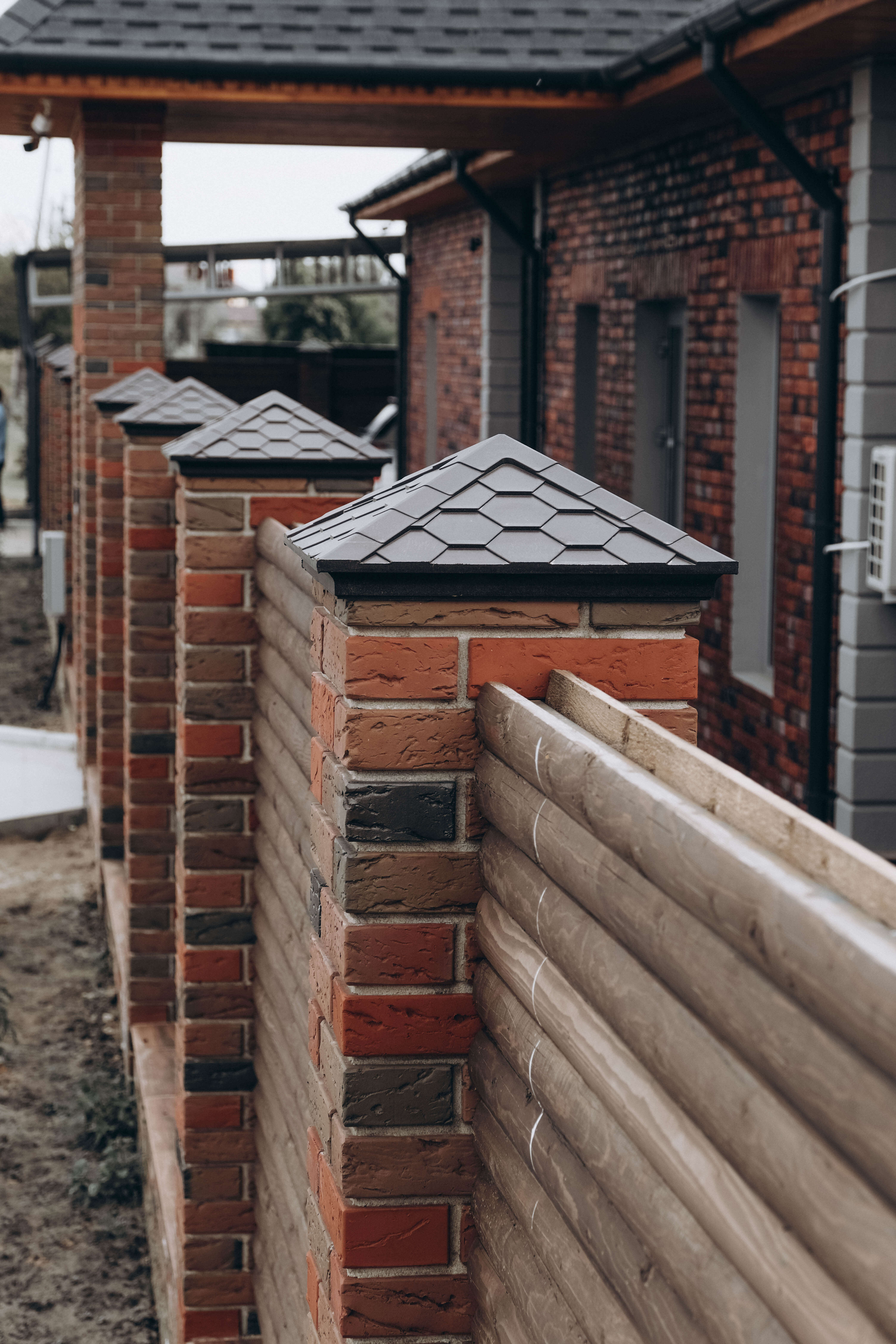 Колпак Zking Эверест Коричневый на столб 1.5х1.5 кирпича (390х390мм) в Тюмени фото